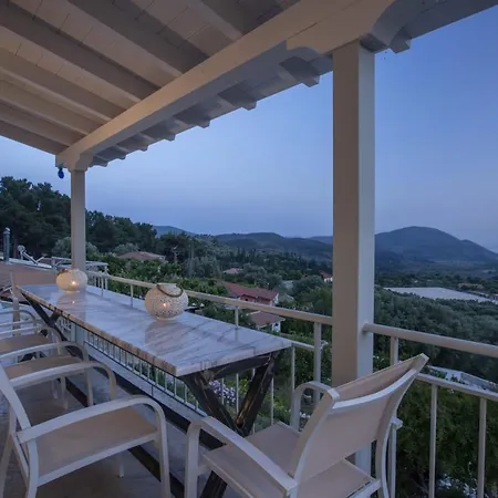 Panoutsis - Lefkada * Sivros