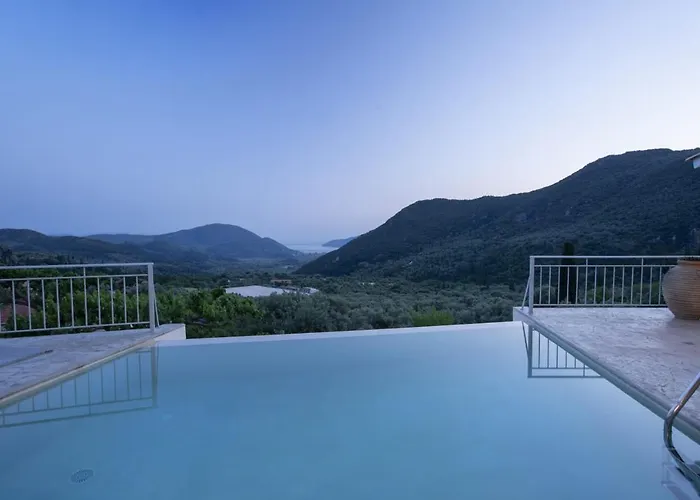 فيلة Panoutsis - Lefkada