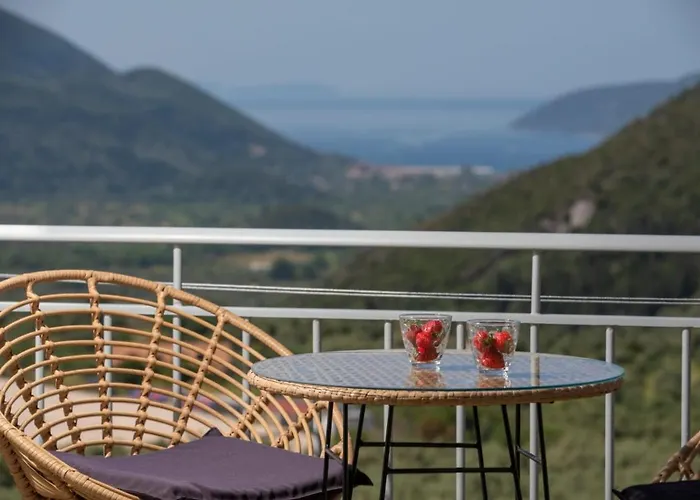 فيلة Panoutsis - Lefkada *